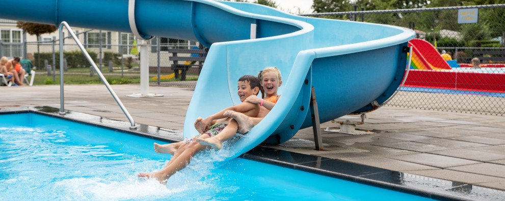 IMG_9843-15.jpg IMG_9843-15.jpg