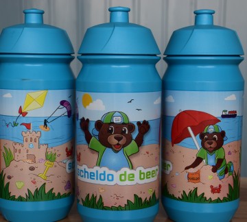 Scheldo the bear bottle